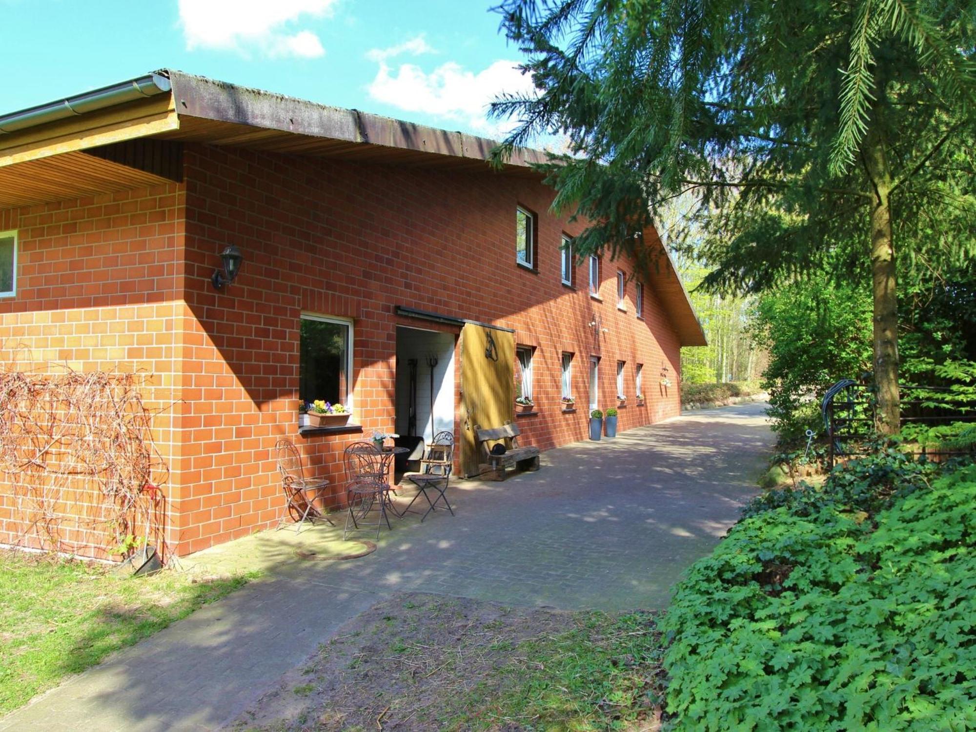 Apartment In Kirchdorf On A Riding Stables Buitenkant foto