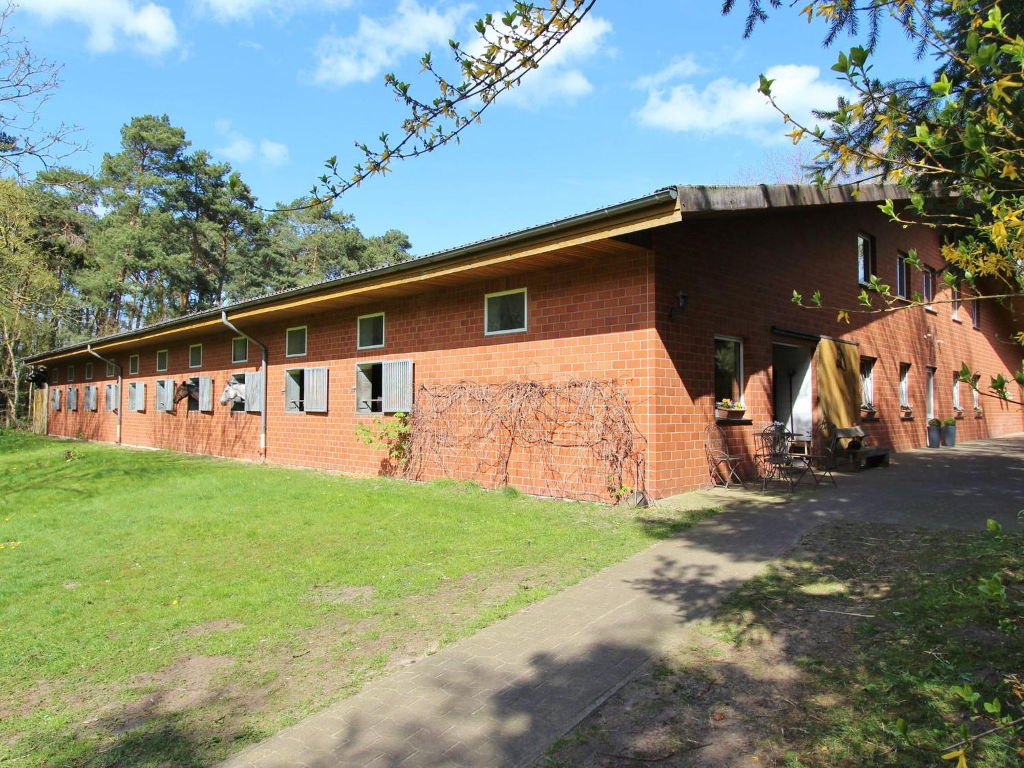 Apartment In Kirchdorf On A Riding Stables Buitenkant foto